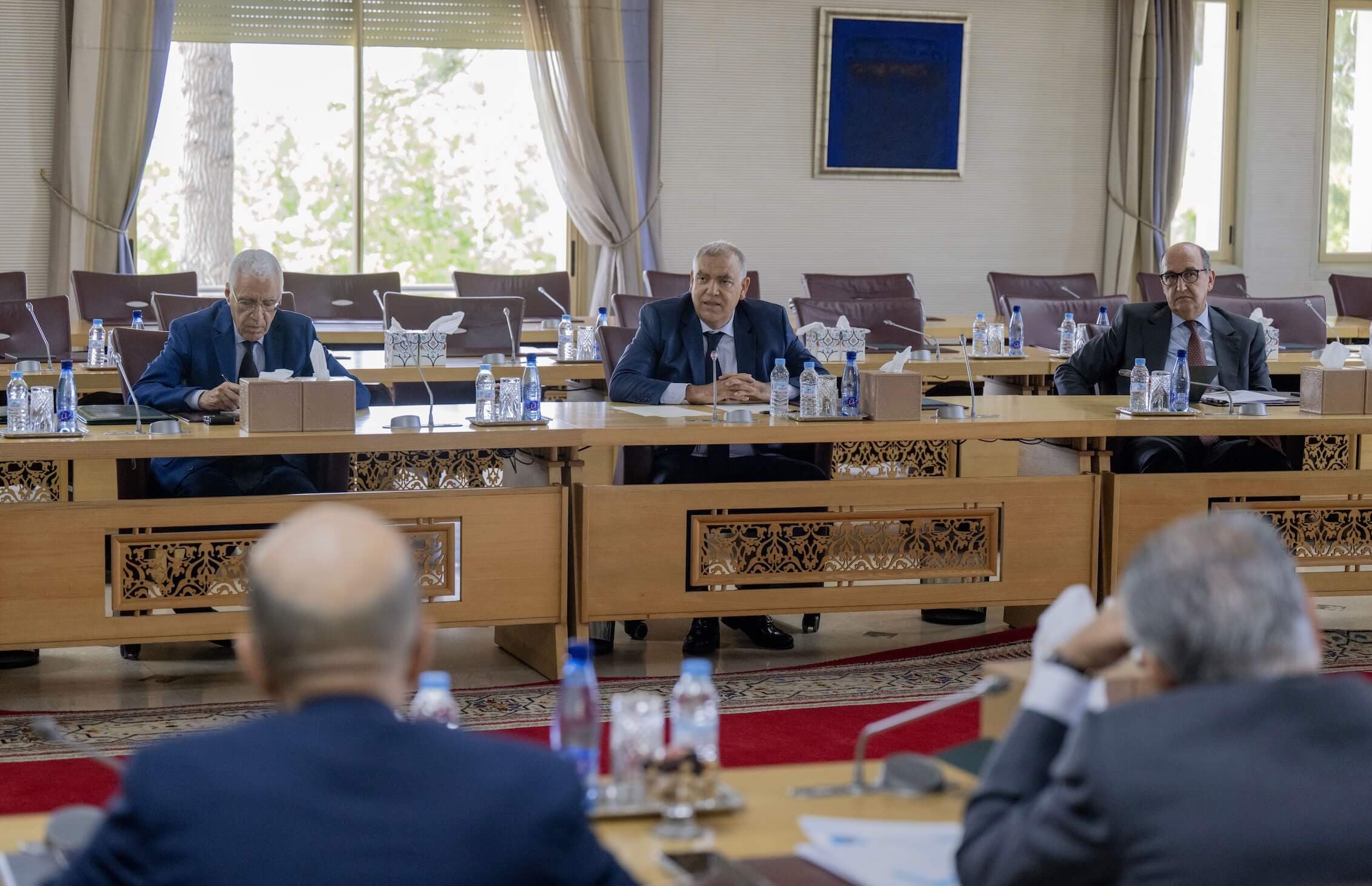 وزارة الداخلية تكشف للأحزاب عن ترتيبات الانتخابات التشريعية وتفعيل آلية مركزية لمتابعة التصويت