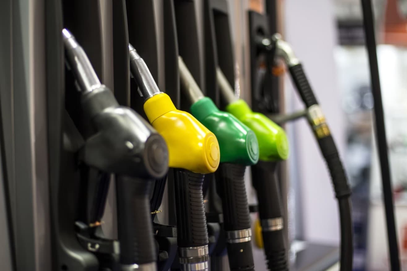 EU fuel prices rise nearly 24%