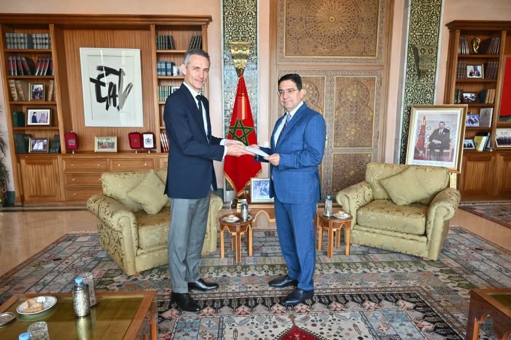 French ambassador presents credentials in Morocco