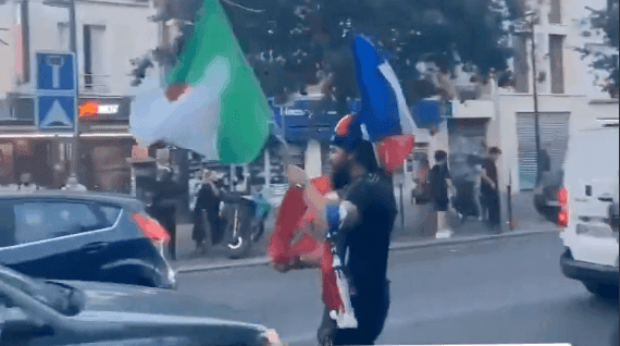 How does the Algerian regime insult the memory of its martyrs?