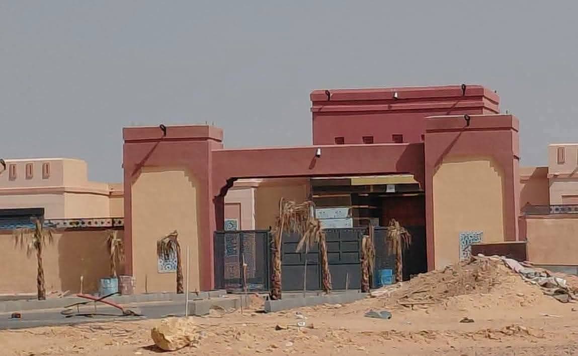 قصر إبراهيم غالي في تندوف يقترب من الانتهاء