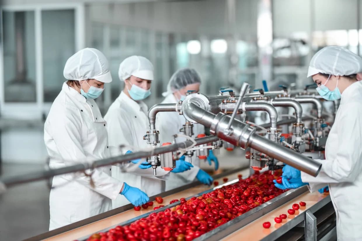 Manufacturing prices fall on food and mining drops
