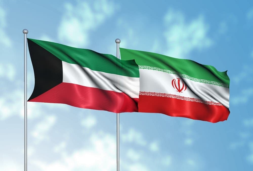 الكويت تستدعي سفيرها من إيران احتجاجا على هجوم على ناقلة نفط