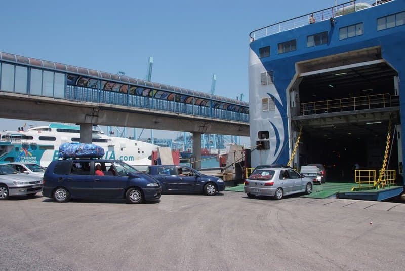 أكثر من 151 ألف مسافر و37 ألف مركبة يعبرون من إسبانيا إلى المغرب