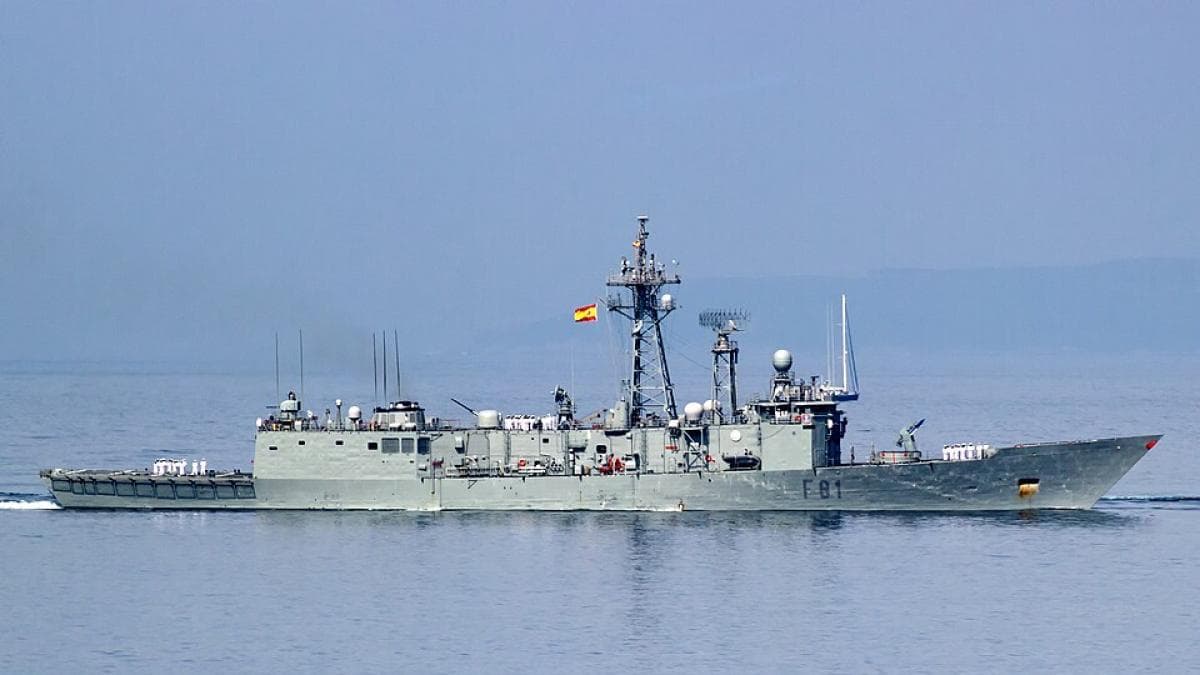 Spain deploys warships to Gibraltar