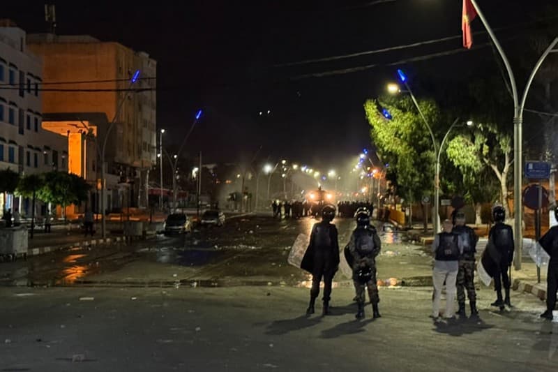 محاكم الناظور تصدر أحكاماً بحق 7 متهمين بسبب مليلية