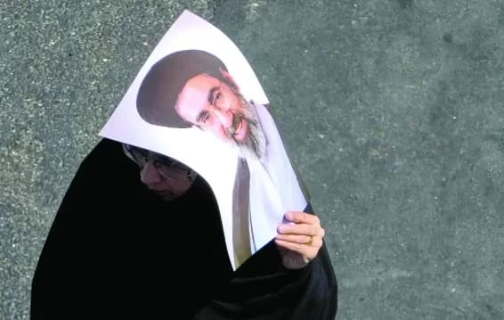Khamenei Warns Gulf Leaders on Enemy