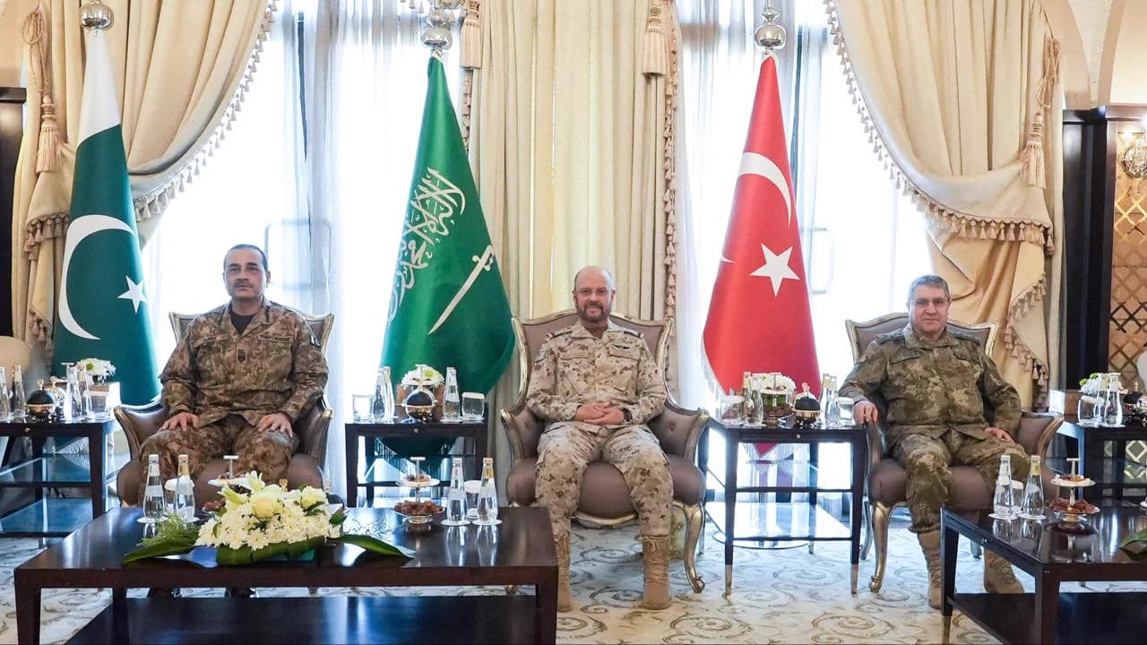 السعودية وتركيا وباكستان تلتقي عسكريا بعد هجمات الحوثيين