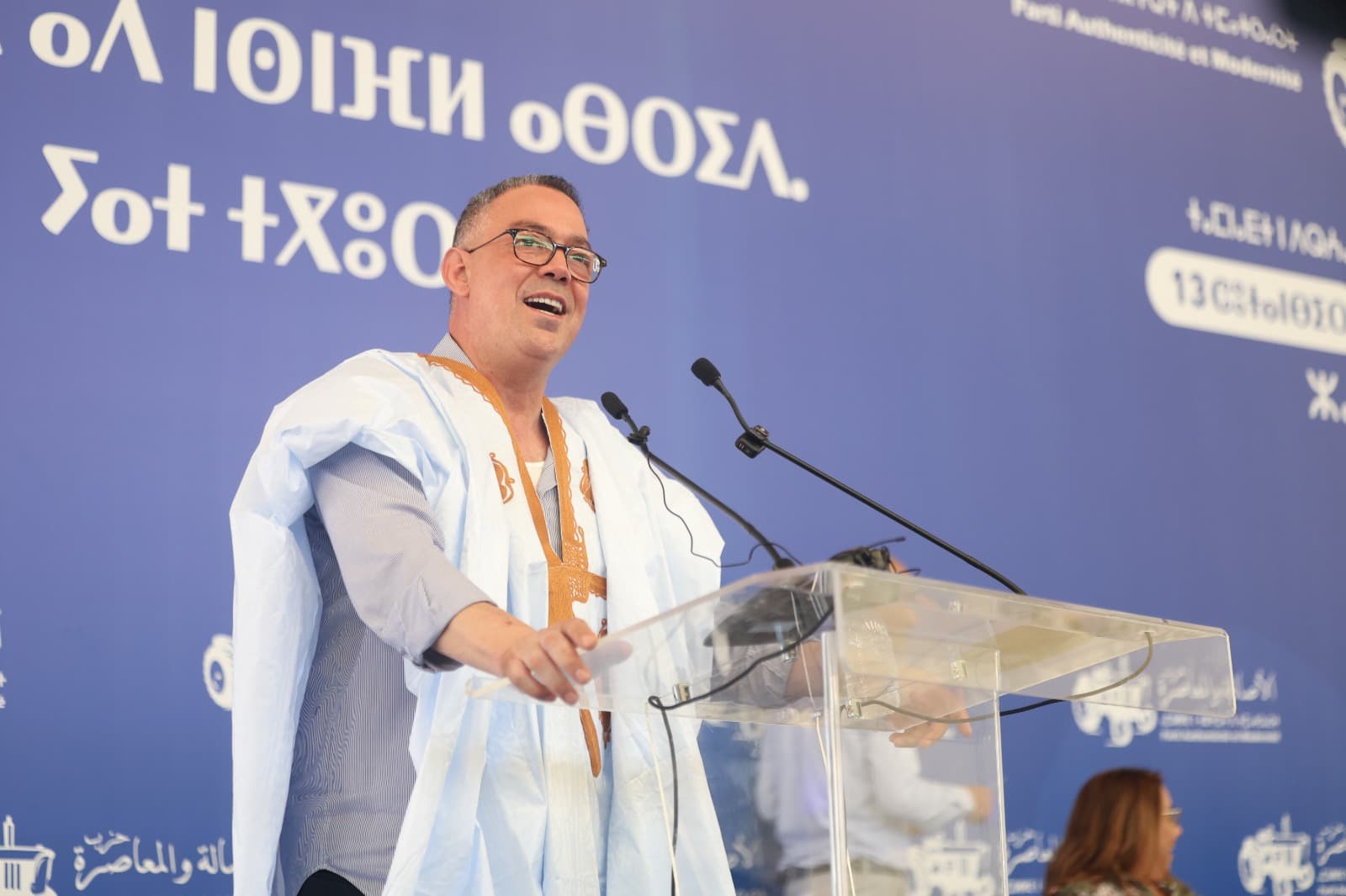 لقجع يعلن دعم مالي للفقراء