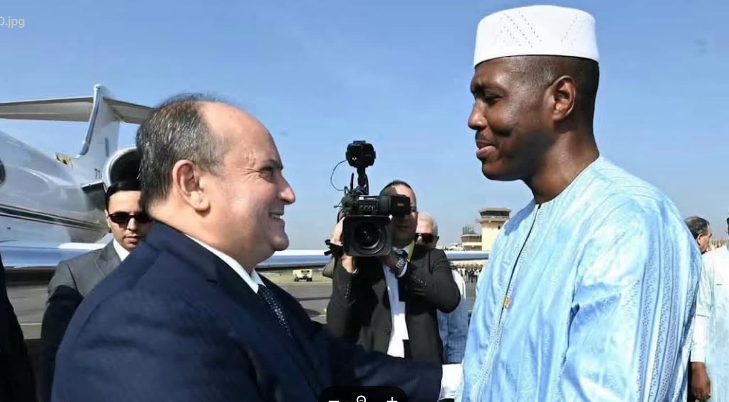 زيارة الوزير الأول تظهر تباين السياسة في الساحل