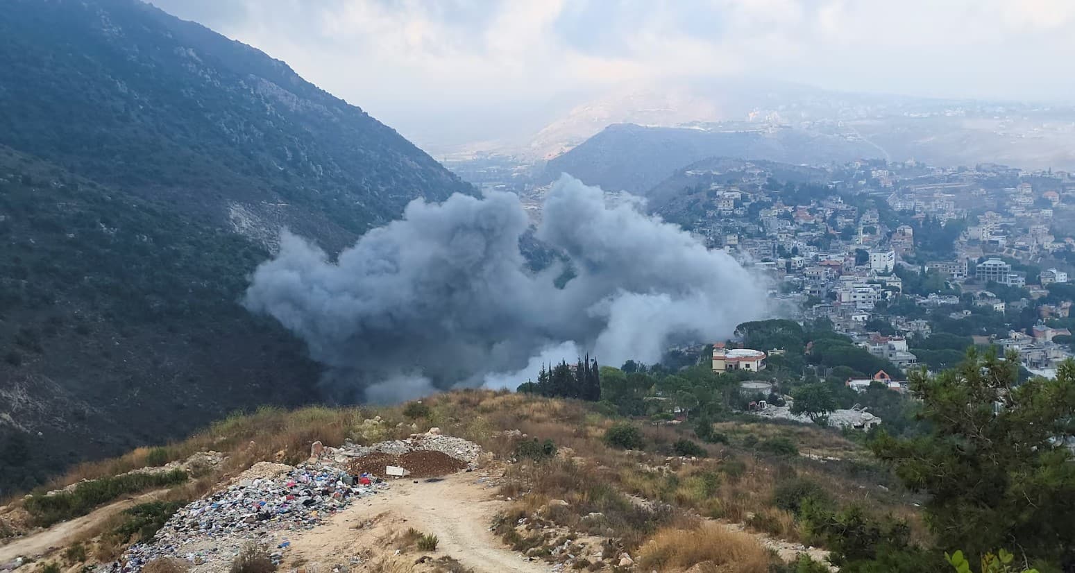 الجيش الإسرائيلي يقتل 11 جنوب لبنان