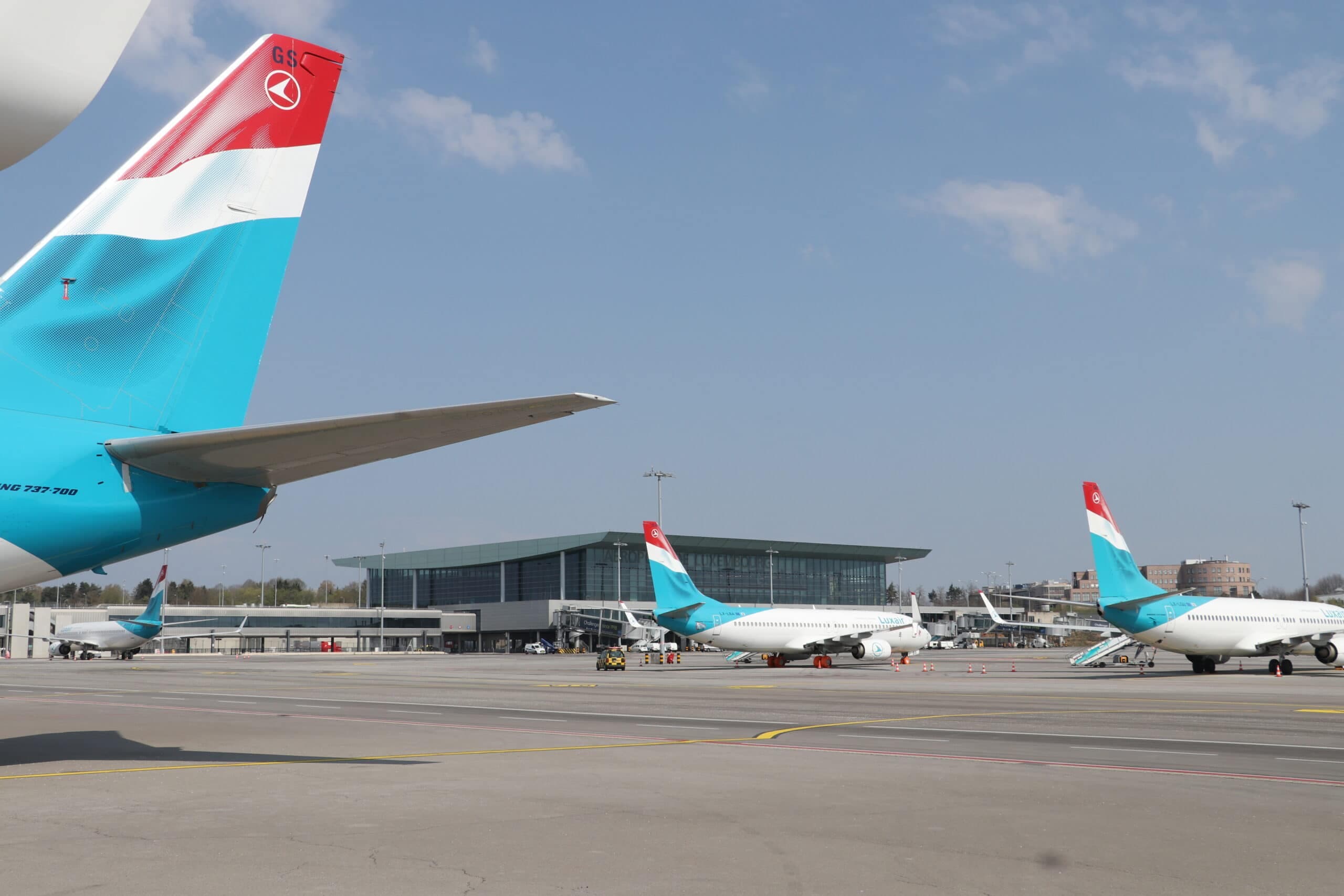 Luxembourg halts flights over drone sightings