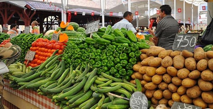 ارتفاع أسعار الخضر والفواكه واللحوم في الجزائر