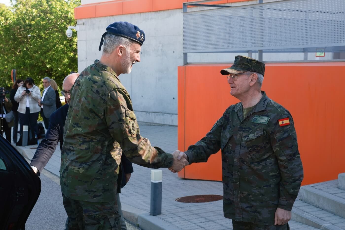 Spain's Defense Chief Supports Troop Deployment to Ceuta and Melilla