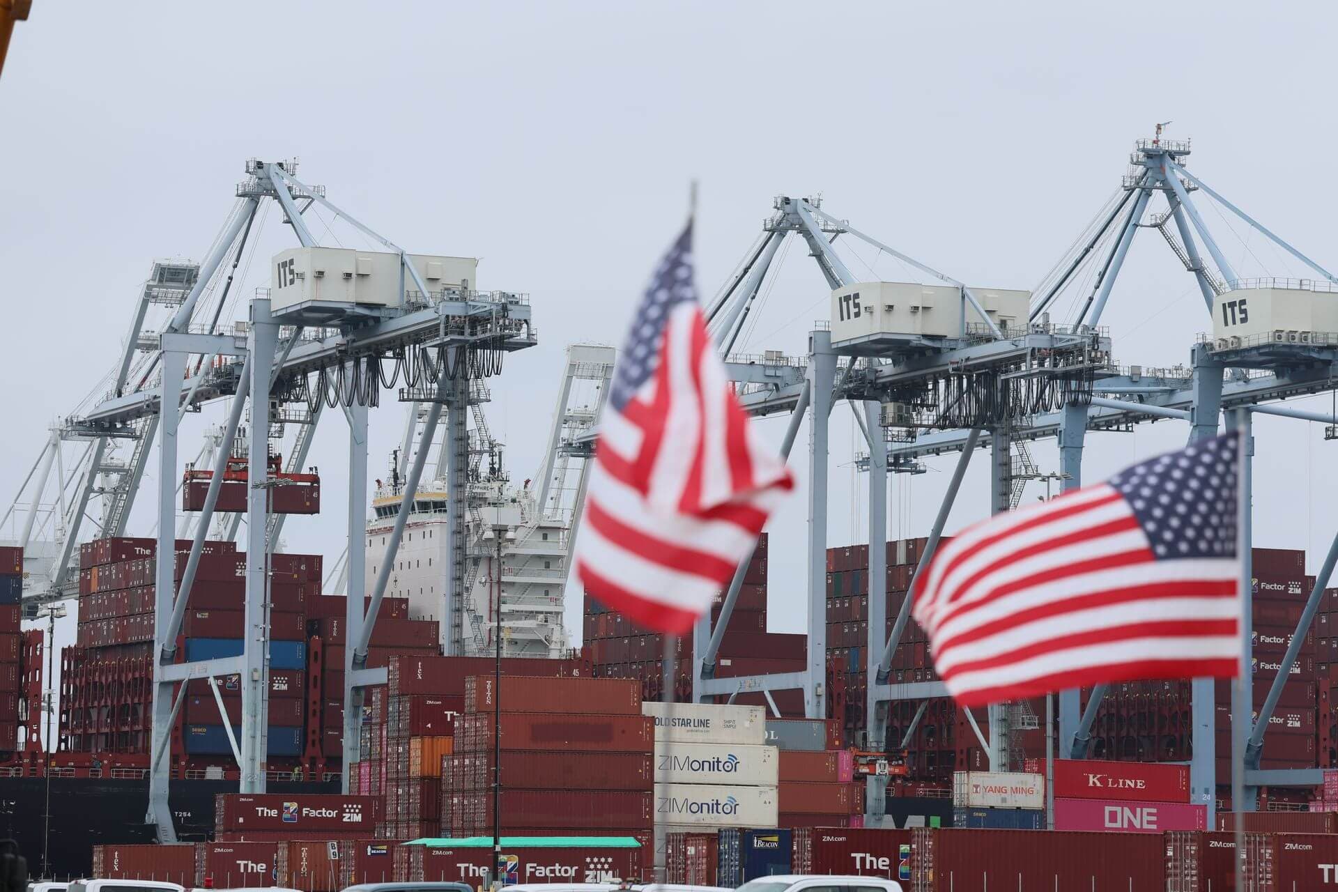 US trade deficit surpasses 88B