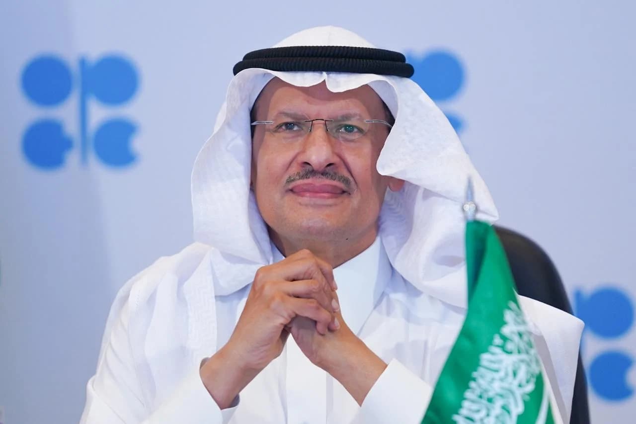 وزير الطاقة السعودي يحذر من اختبار حاسم