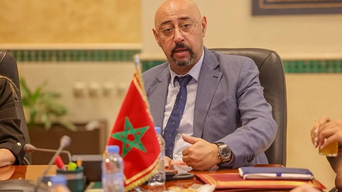 البام يعطل عضوية رئيس المجلس الترابية لطنجة