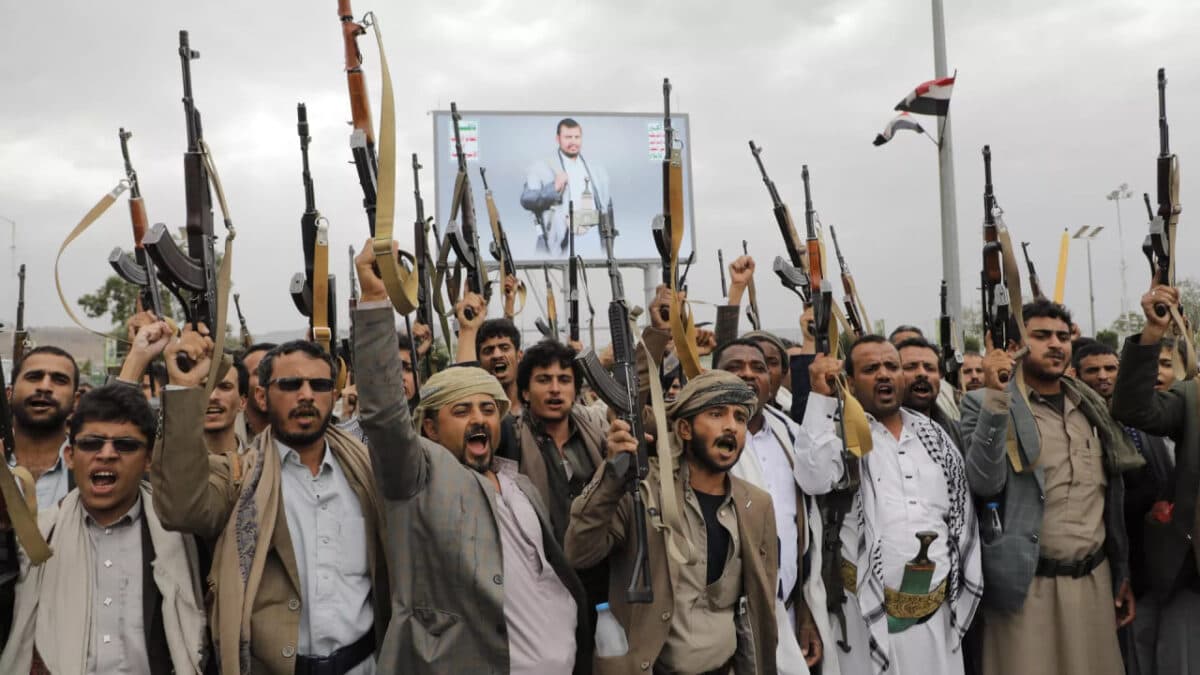 Ansar Allah targets Saudi oil route