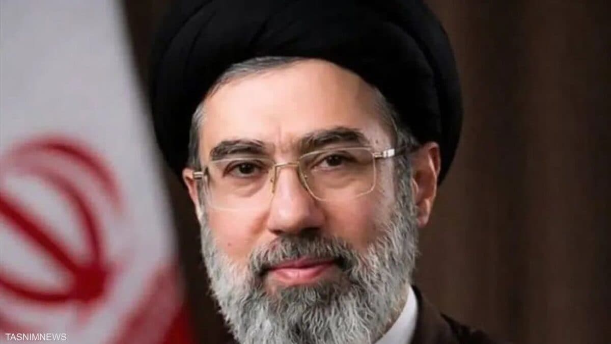 مجتبى خامنئي يدعم مقاومة حزب الله