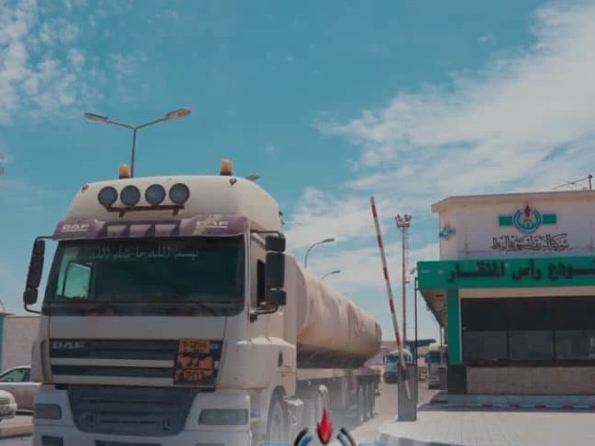 البريقة تواصل تلبية طلبات الكهرباء من الديزل