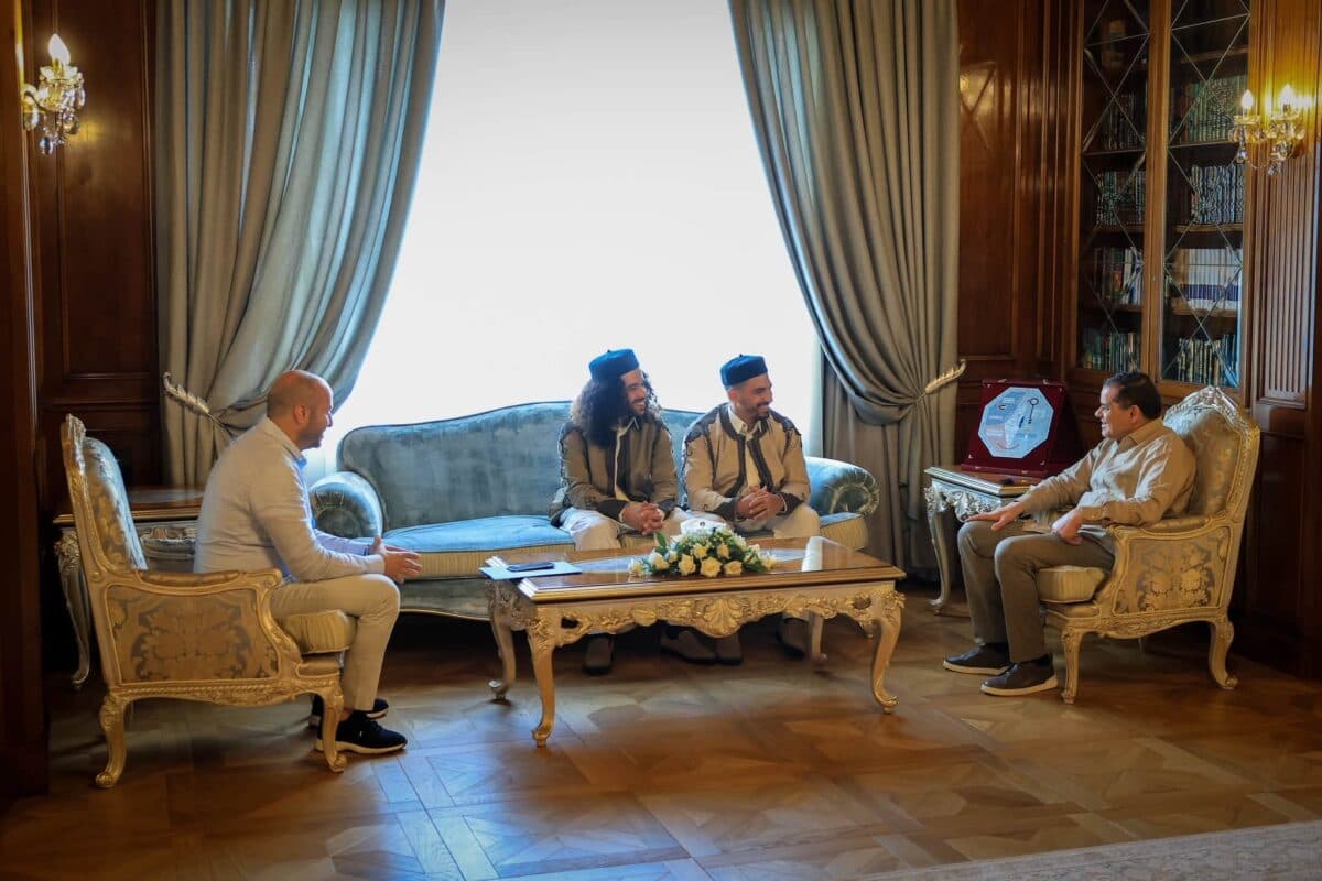 Al-Dabiba Meets al-Mazouqi and Khashiba