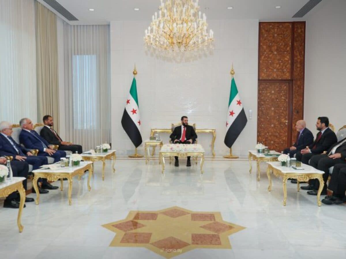 الرئيس السوري ووفد ليبي يعززان التعاون الاقتصادي