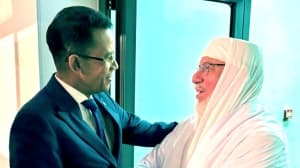الشيخ القاسمي يشارك في مؤتمر السيرة