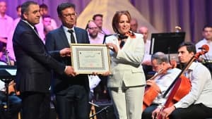 Algiers Honors Egyptian Composer Mohamed Fawzi for "Qasam" in Evening Ceremony