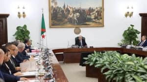 المساء: زيادات الأجور تؤكد إيفاء الرئيس بالتزاماته