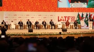 الجزائر تستثمر في تنمية وإفريقيا