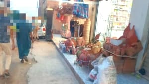Evening Traders Encroach on Streets