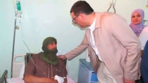 آيت مسعودان يطلع على جرحى تيميمون