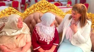 تحسين الخدمات وتعزيز البعد الإنساني