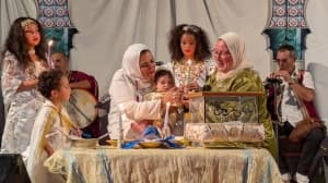زهرة الفل بومزير تعيد حيّاة التراث الحكائي
