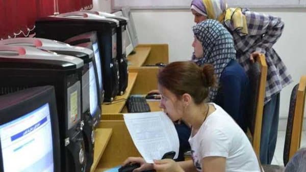 Al-Fajr Reports on Admission Thresholds Meeting