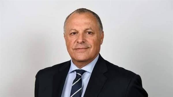 هاني أبوريدة يؤكد تجديد عقد حسام حسن قبل لقاء الأرجنتين