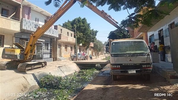 محافظ الجيزة يتابع جهود حل شكاوى المواطنين