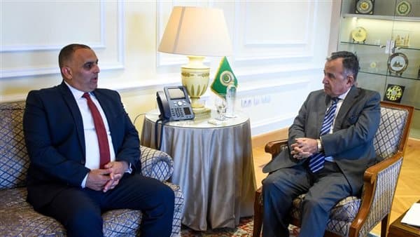 نبيل فهمي يلتقي وزير القدس