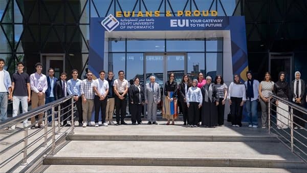 24 Scholarships for International Study