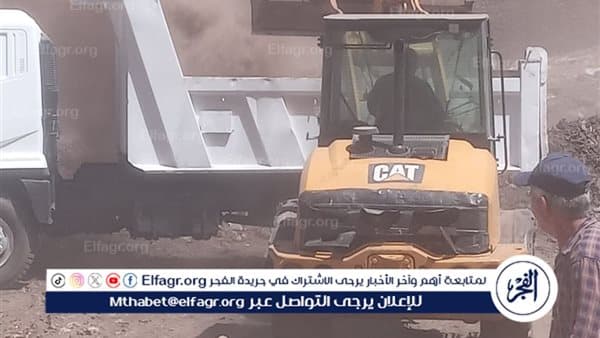 أسيوط تنفذ حملات نظافة في شرق المدينة