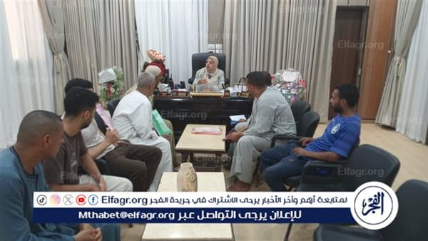 Susan Razi holds citizen meeting in Assiut