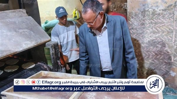 وكيل تموين أسيوط يزور مخابز الوليدية