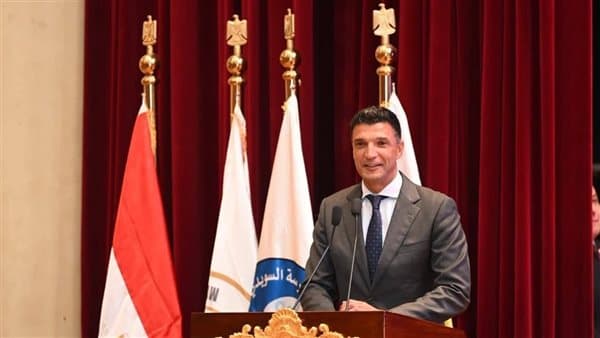 وزير الصناعة يشهد تخرج دفعة السويدي للتكنولوجيا