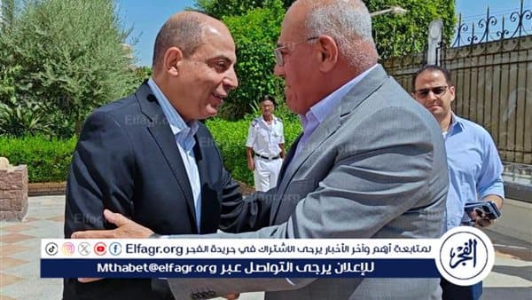 محافظ المنيا يلتقي رئيس التصنيع لمتابعة مشروع حياة كريمة