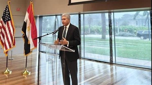 وزير السياحة يحضر مؤتمر قبيل عرض كنوز الفراعنة