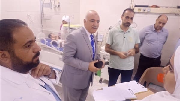 وكيل الصحة بقليوب يزور مستشفى شبين