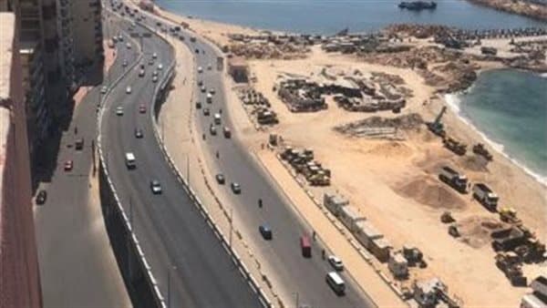 Housing Minister reviews infrastructure projects