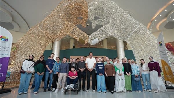 Ayman Abbas honors top 2026 secondary students