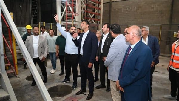 Industry Minister visits Al-Alamein Cluster and building materials projects