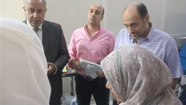 وكيل صحة القليوبية يزور مستشفى شبين القناطر ويشدد على تحسين الخدمات